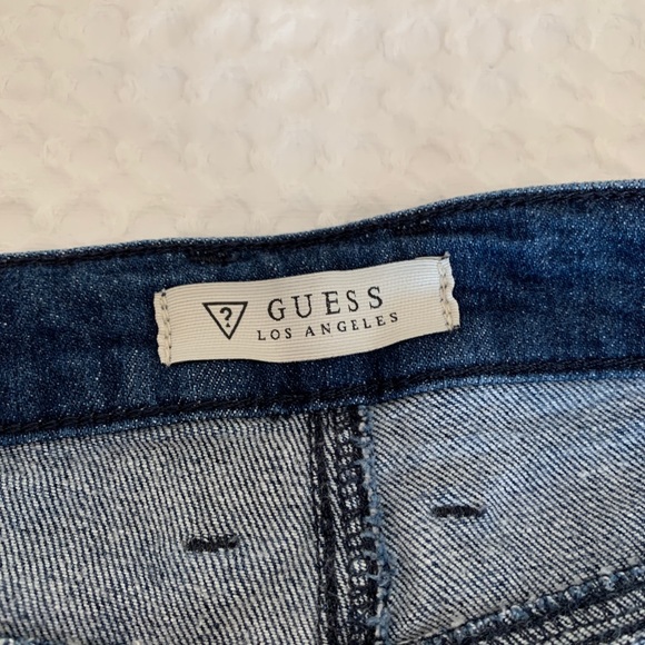 Guess Medium Wash Denim Shorts - Picture 4 of 9